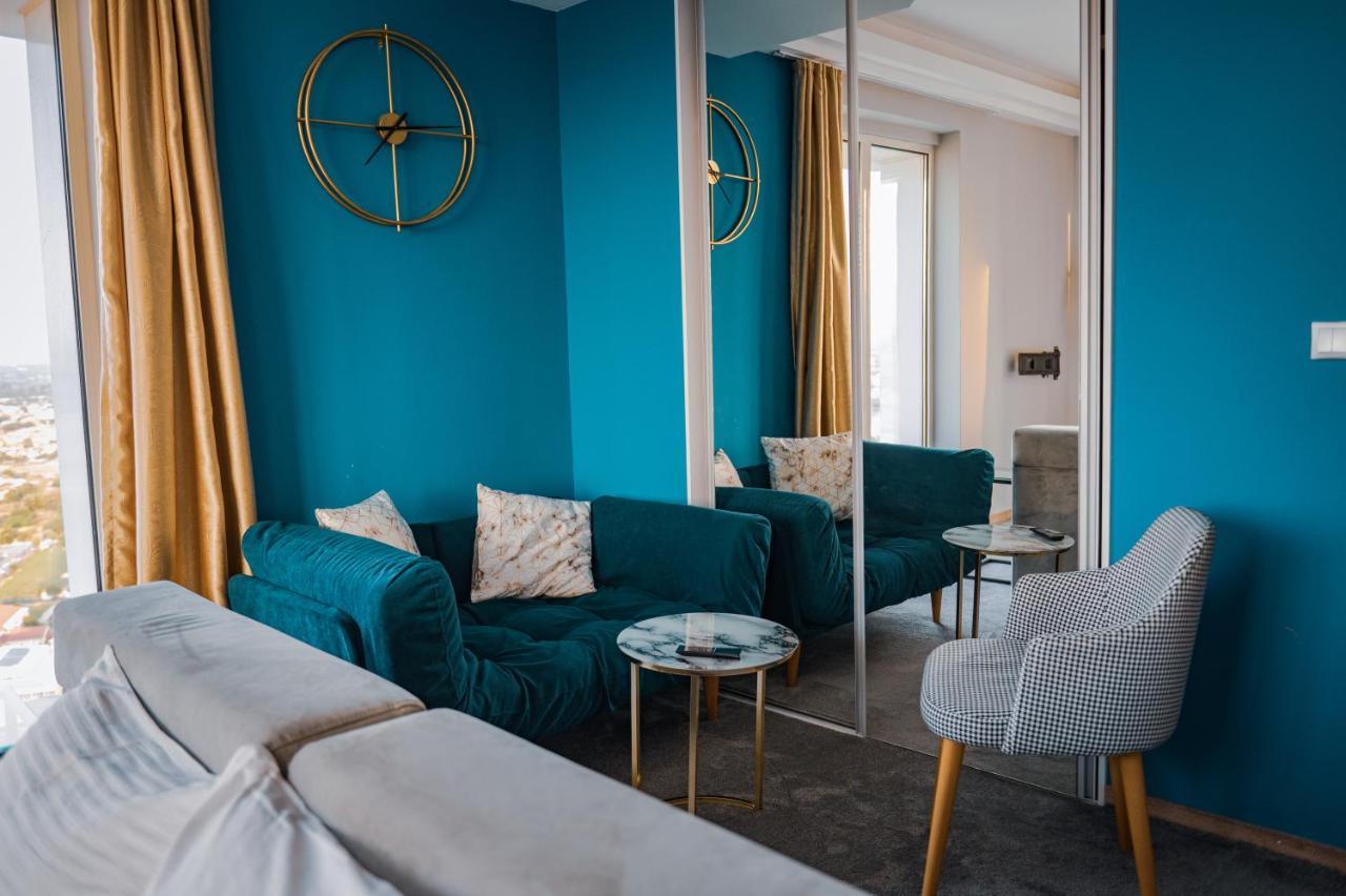 Sky Deluxe 3 Fitness & Spa Apartman Szkopje Kültér fotó